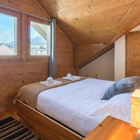 Vallet - Year * Chamonix