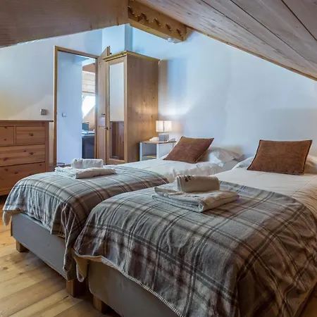Vallet - Year Apartment *