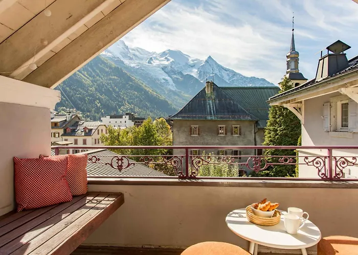 Apartment Vallet - Year